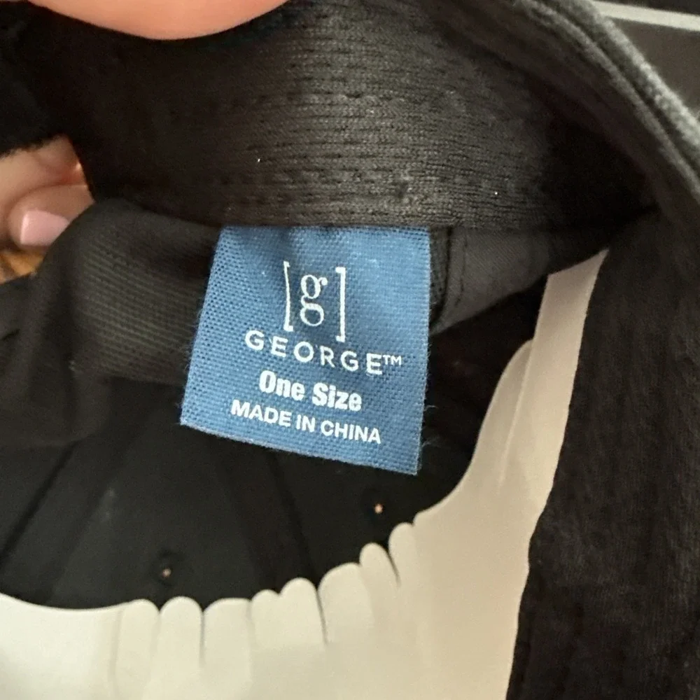 George Pocket Hat, Strapback Hat Black‎ Adjustable 6 Panel Structured NWT 4670